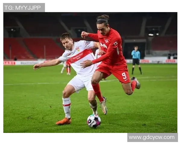 斯图加特主场豪取三连胜,稳固德甲中游位置 斯图加特主场豪取三连胜,稳固德甲中游位置