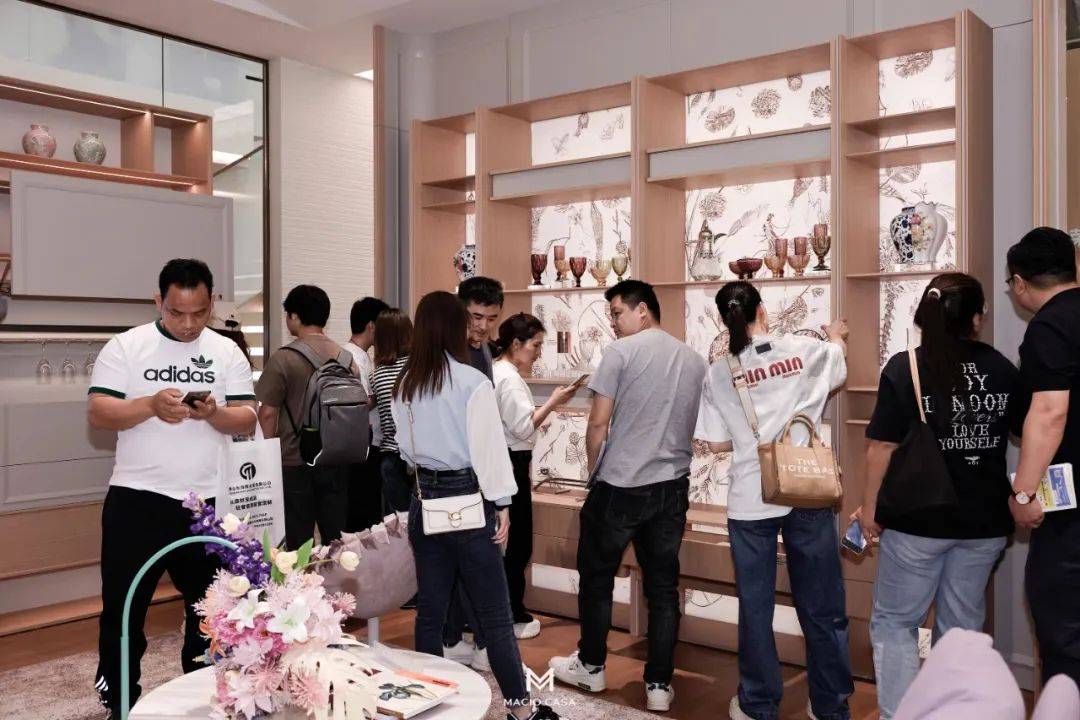 博亚体育注册精彩亮相满载而归玛格x广州定制家居展完美收官(图2)