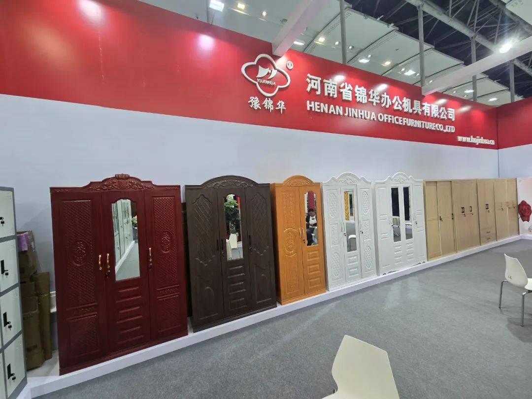 刚刚寇店镇钢制家具企业亮相第55届中国(广州)国际家具博览会(图4)